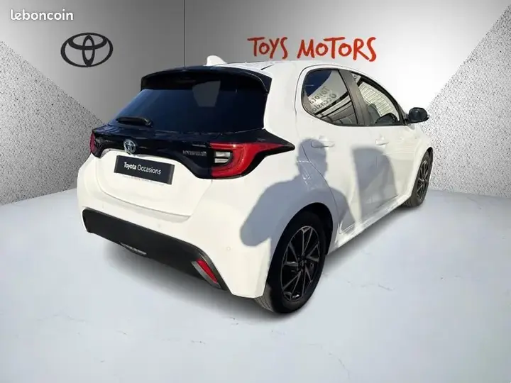 Toyota Yaris 2024 photo 5