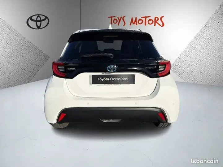 Toyota Yaris 2024 photo 4