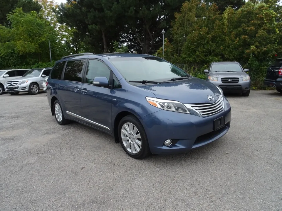 Toyota Sienna 2017 photo 4
