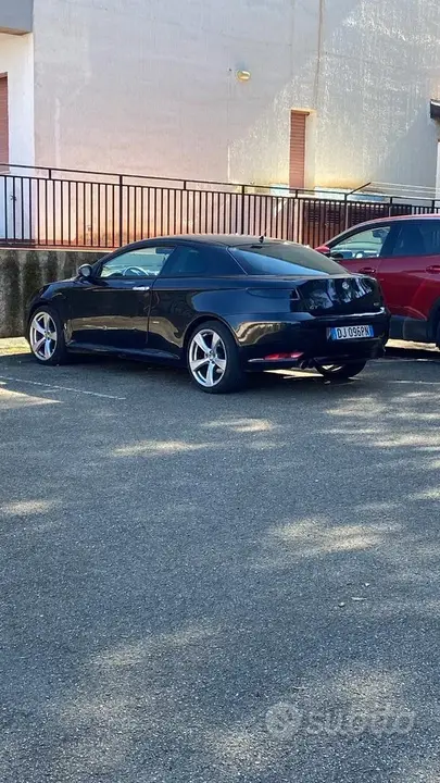Alfa Romeo Gt 2007 photo 5