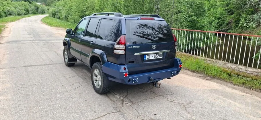 Toyota Land Cruiser 2003 photo 5
