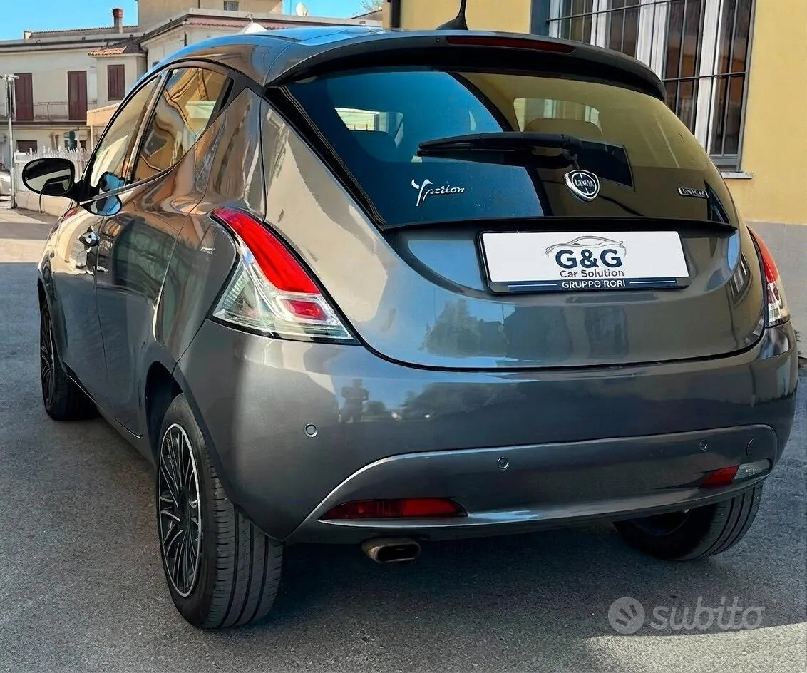 Lancia Ypsilon 2022 photo 4