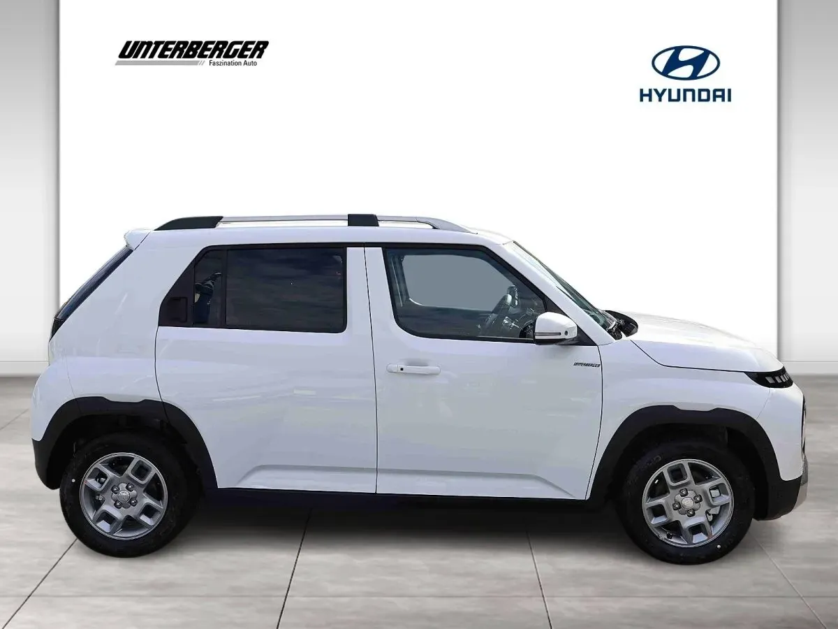 Hyundai Inster photo 3
