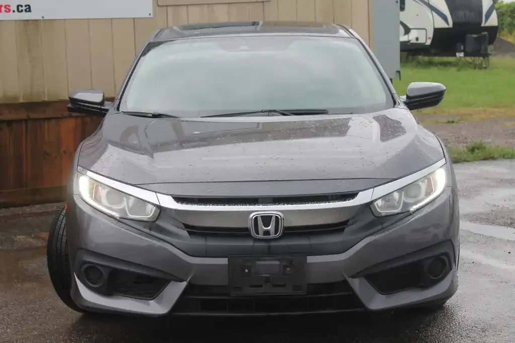 Honda Civic 2018 photo 3