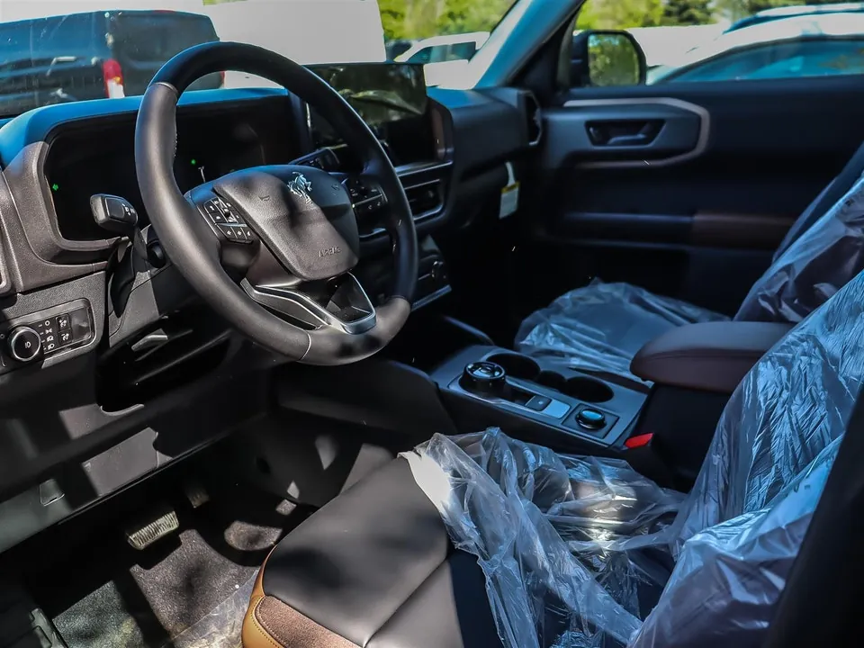 Ford Bronco Sport 2026 photo 2