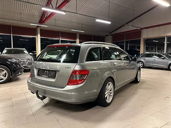 Mercedes-Benz C200 D 2008 photo 4