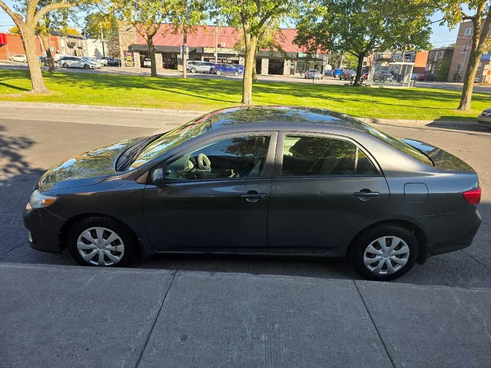 Toyota Corolla 2010 photo 3
