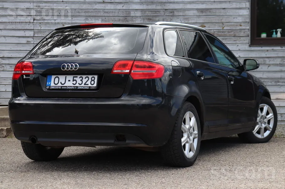 Audi A3 2011 photo 3
