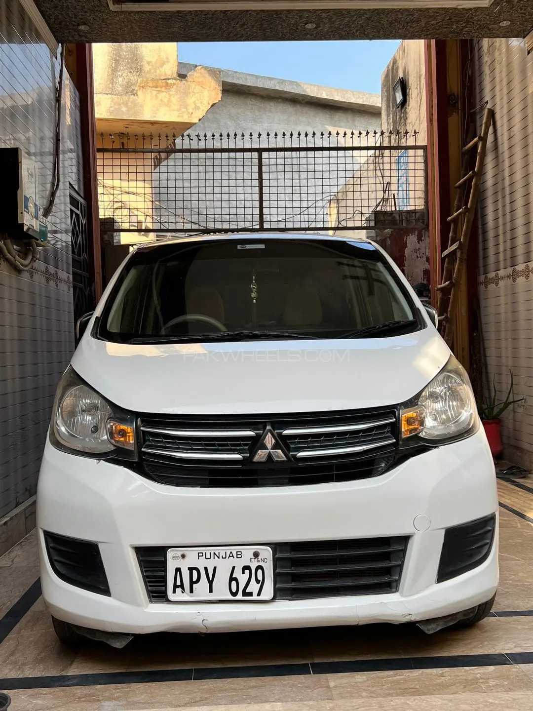 Mitsubishi Ek Wagon