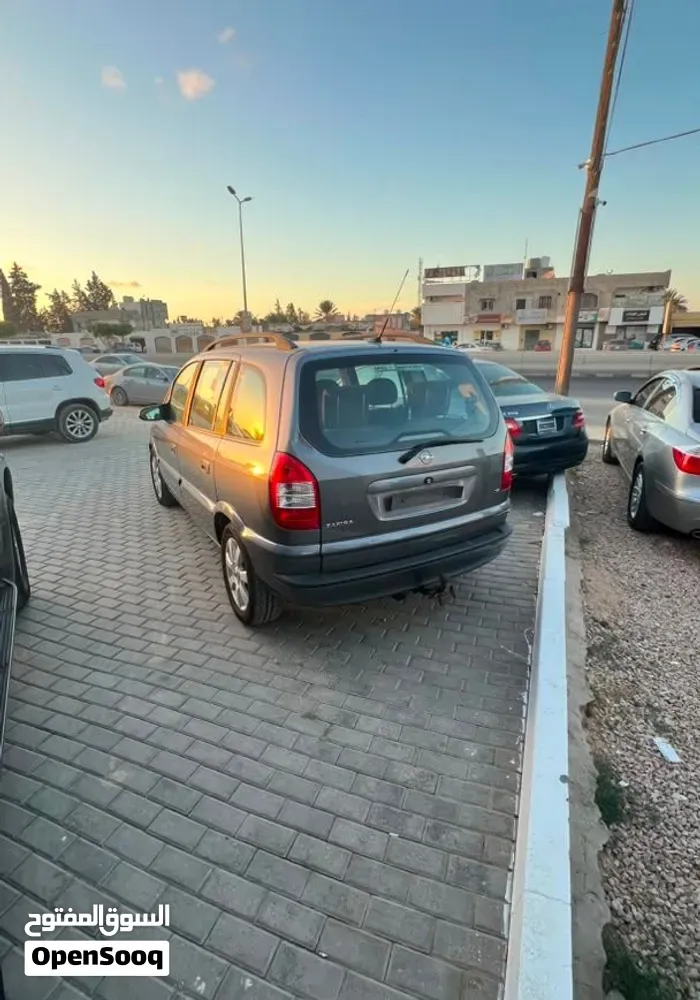 Opel Zafira 2005 photo 4