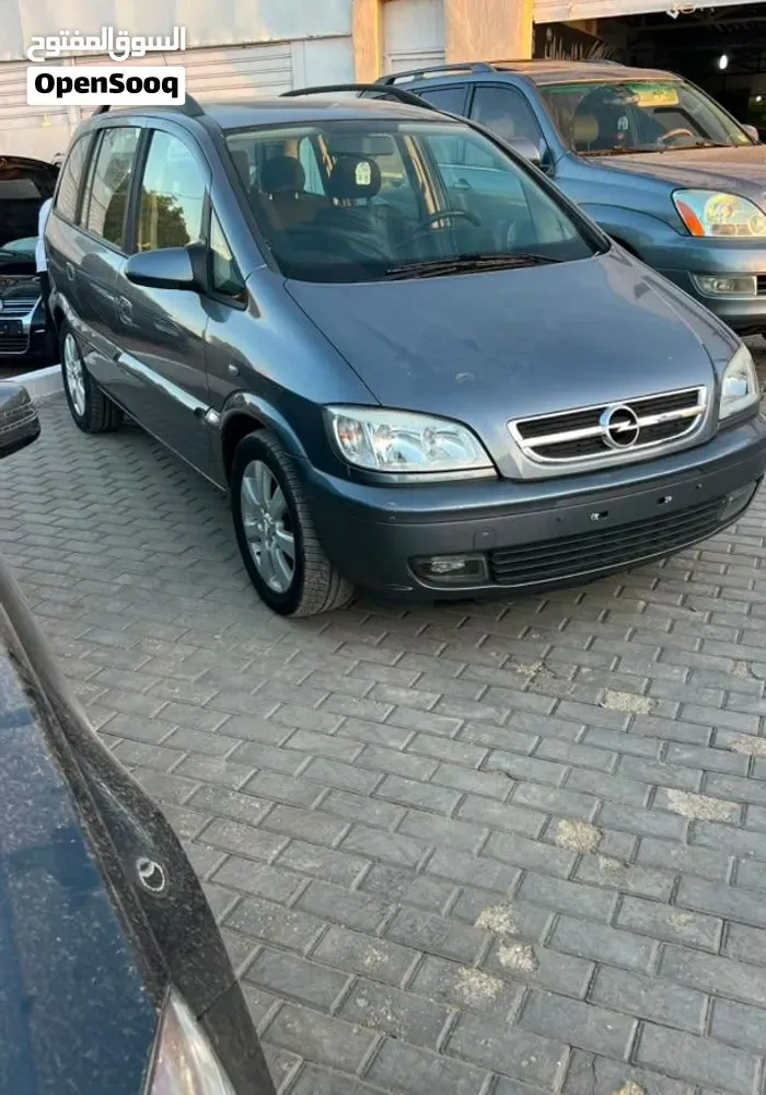 Opel Zafira 2005 photo 2