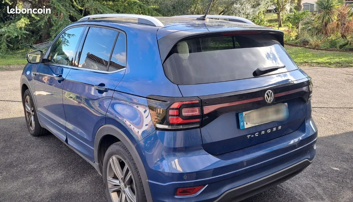 Volkswagen T-Cross 2019 photo 2