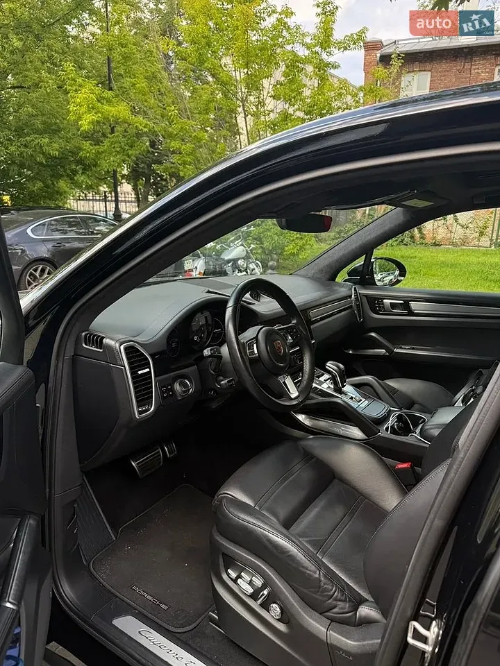 Porsche Cayenne 2021 photo 4