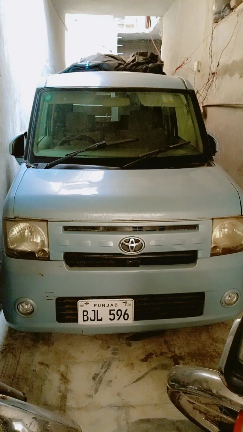 Toyota Pixis Joy
