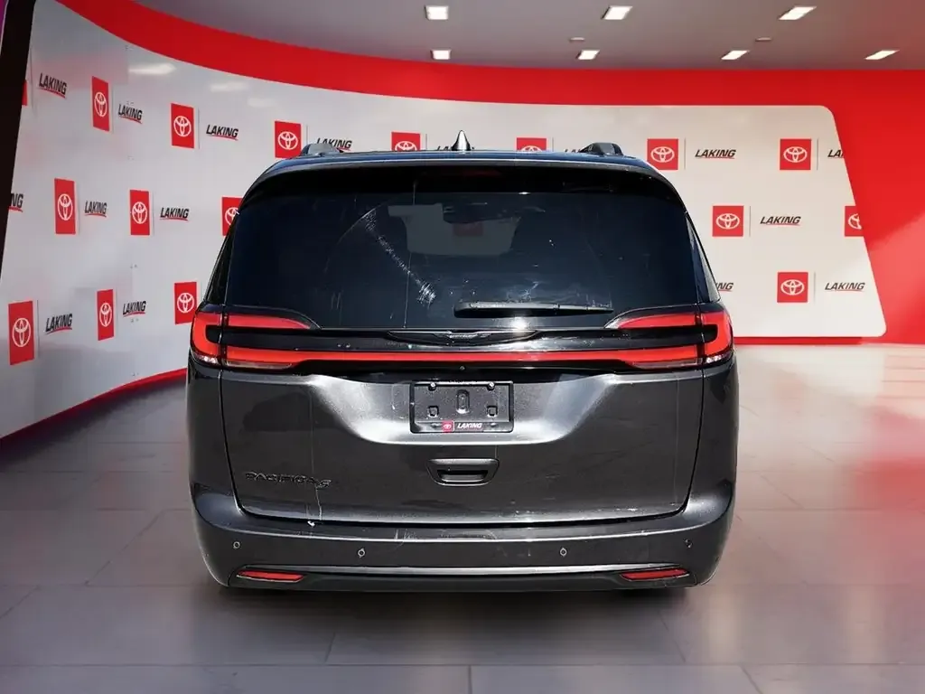 Chrysler Pacifica 2022 photo 5