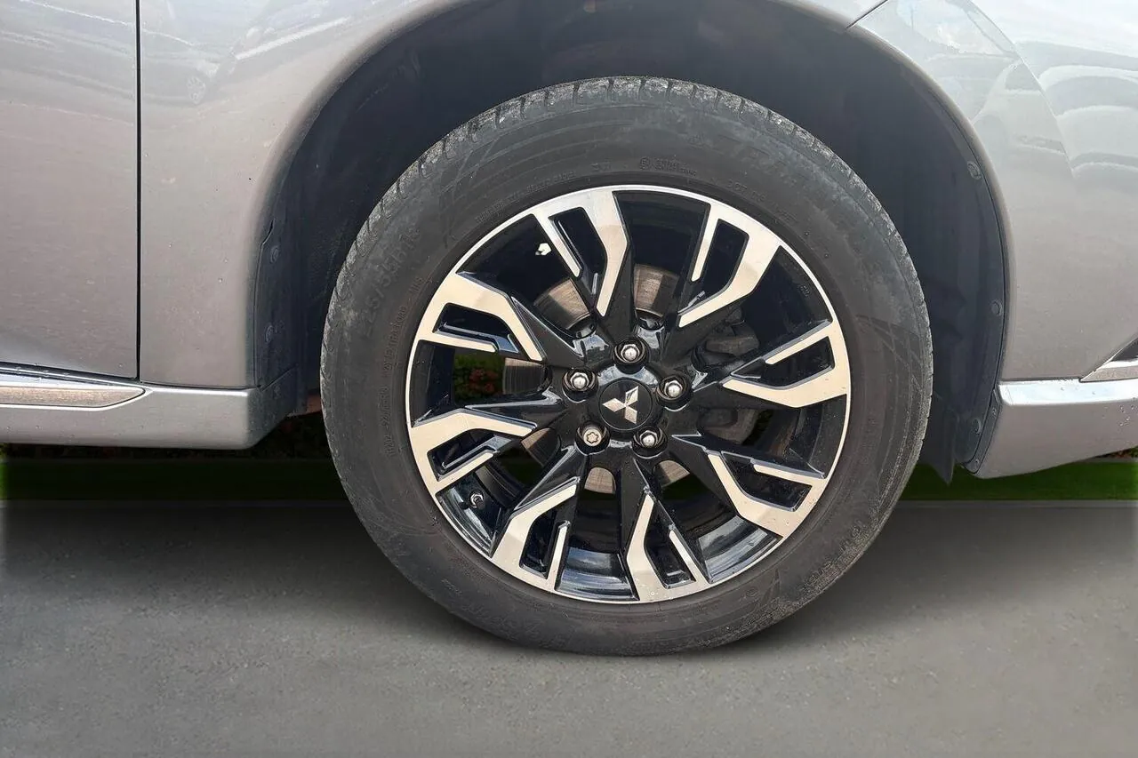 Mitsubishi Outlander 2016 photo 5