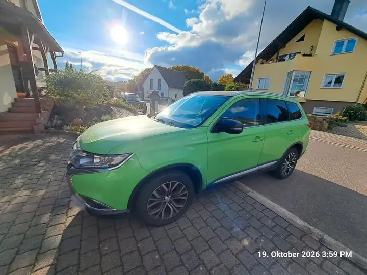 Mitsubishi Outlander
