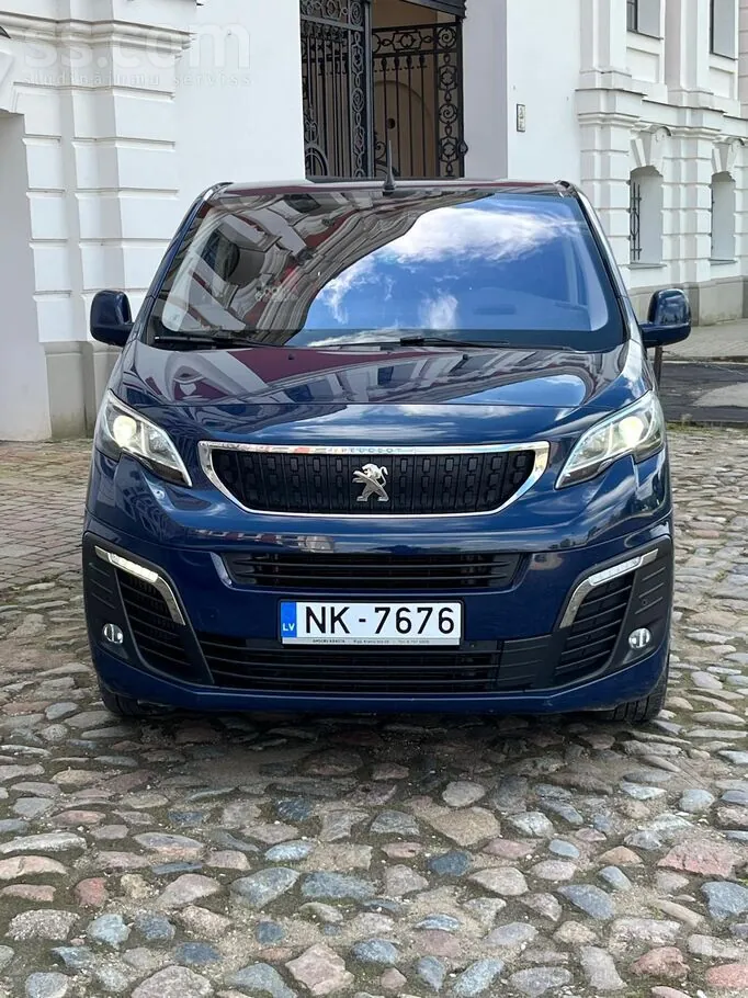 Peugeot Traveller 2017 photo 3