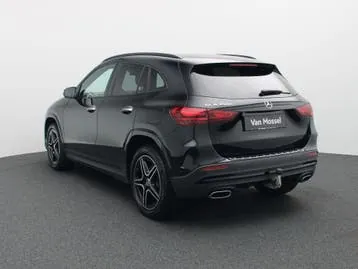 Mercedes-Benz Gla 2024 photo 2