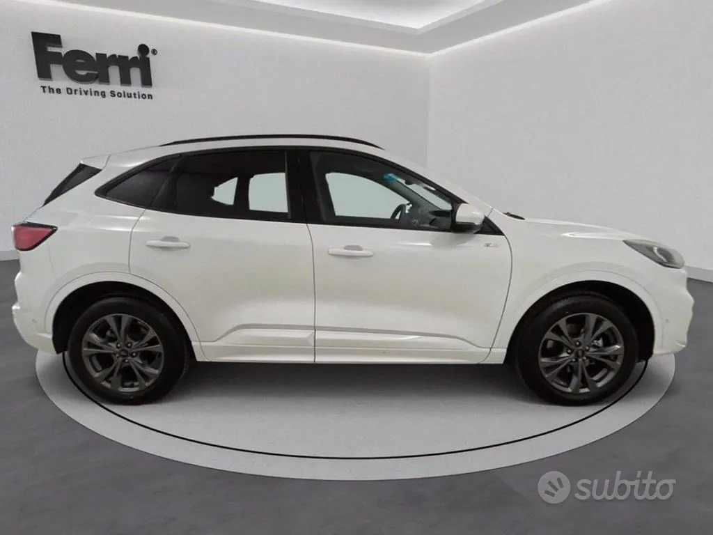 Ford Kuga 2023 photo 4