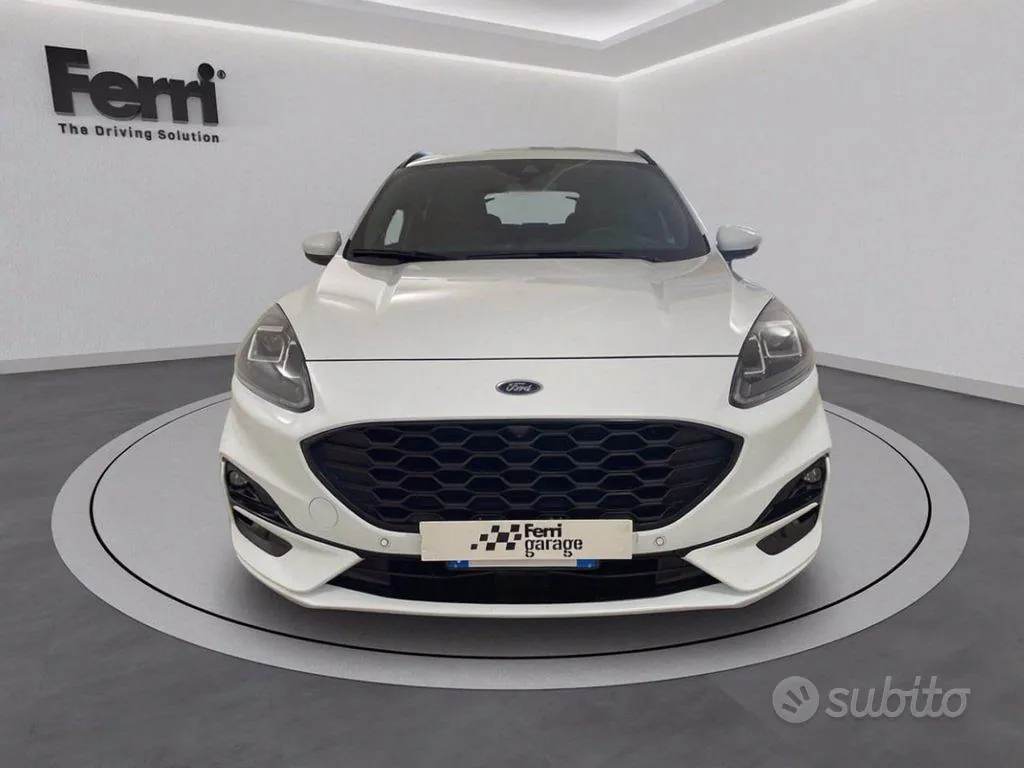 Ford Kuga 2023 photo 2