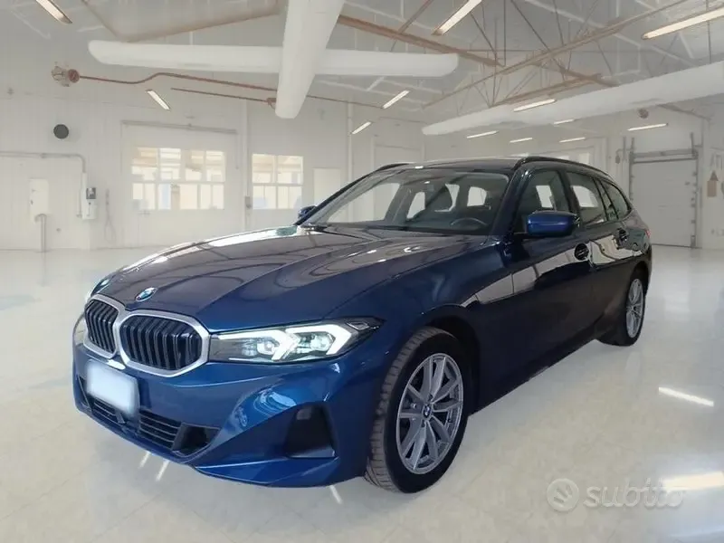 BMW 320