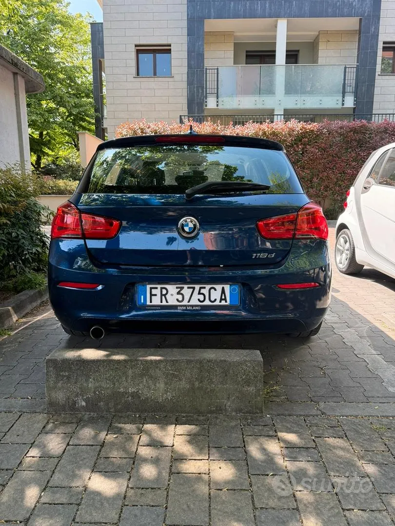 BMW 116D 2018 photo 3