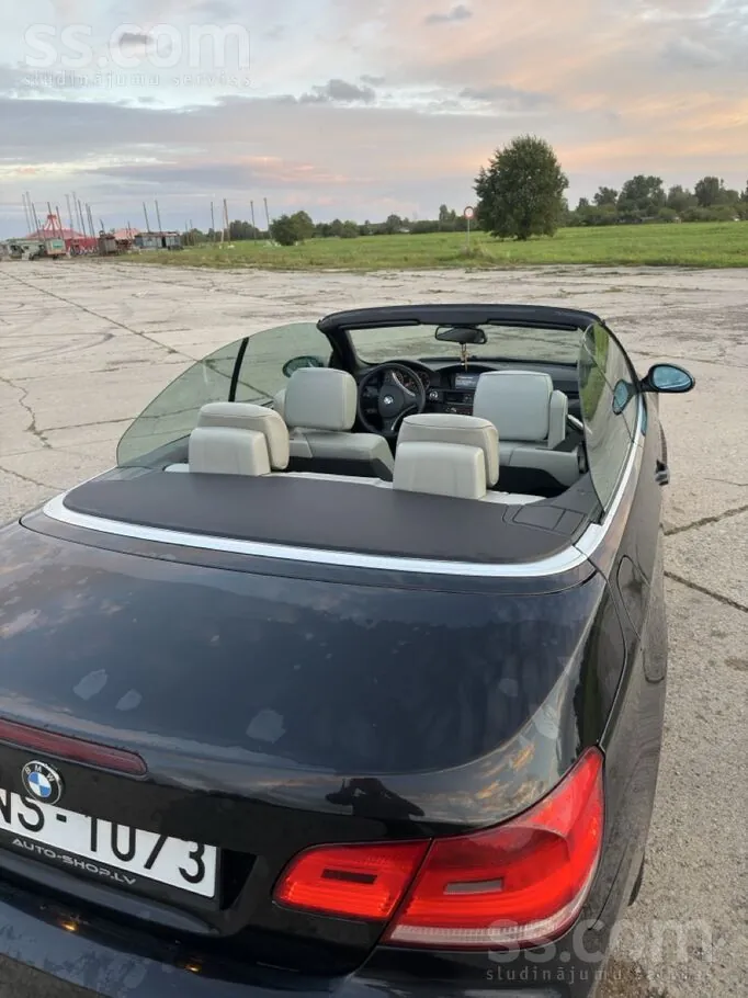 BMW E93 2007 photo 4