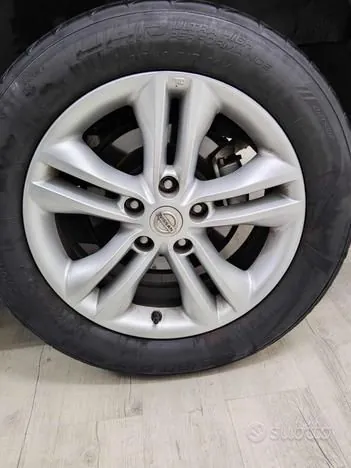 Nissan Qashqai 2010 photo 5