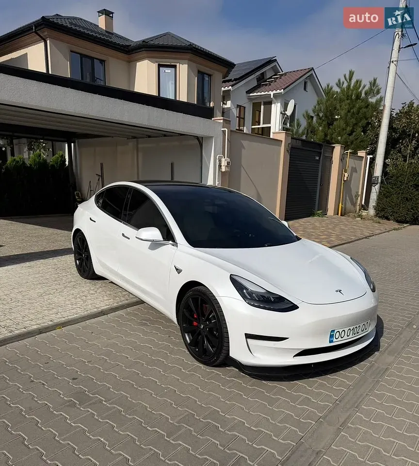 Tesla Model 3
