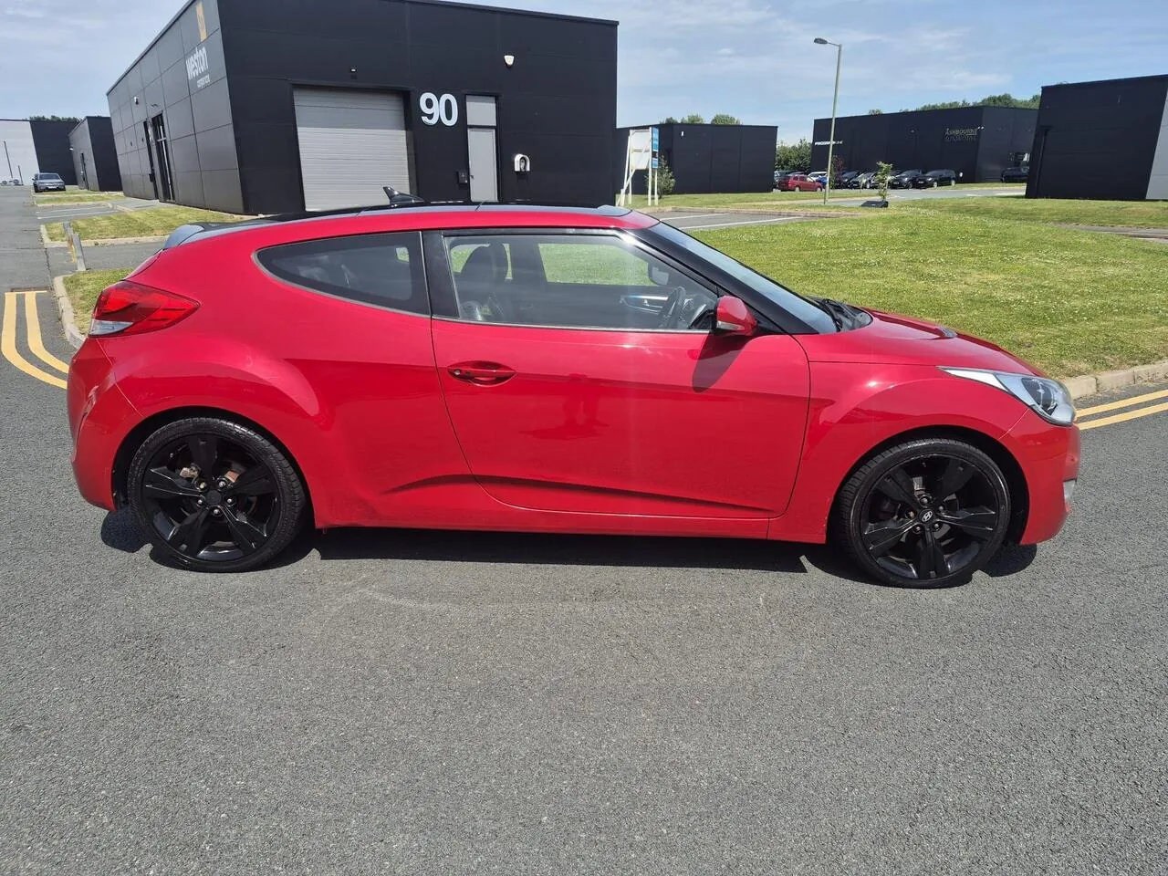 Hyundai Veloster 2012 photo 2