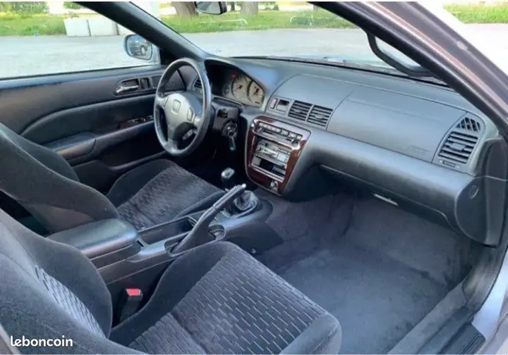 Honda Prelude 1997 photo 3