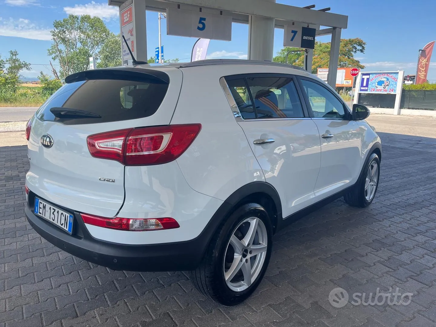 Kia Sportage 2012 photo 4