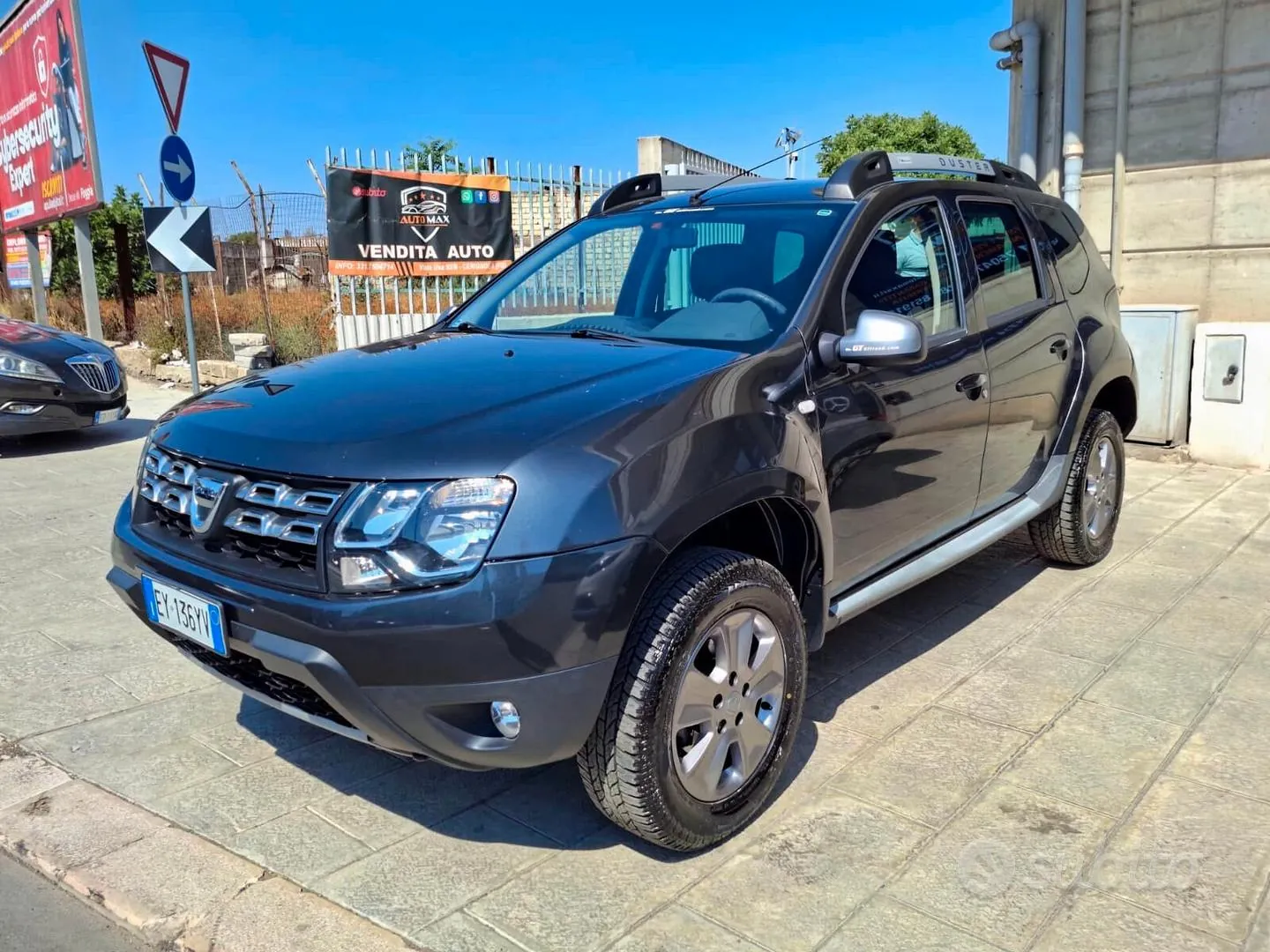 Dacia Duster 2015 photo 3