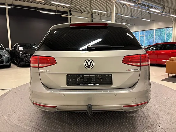 Volkswagen Passat 2015 photo 4