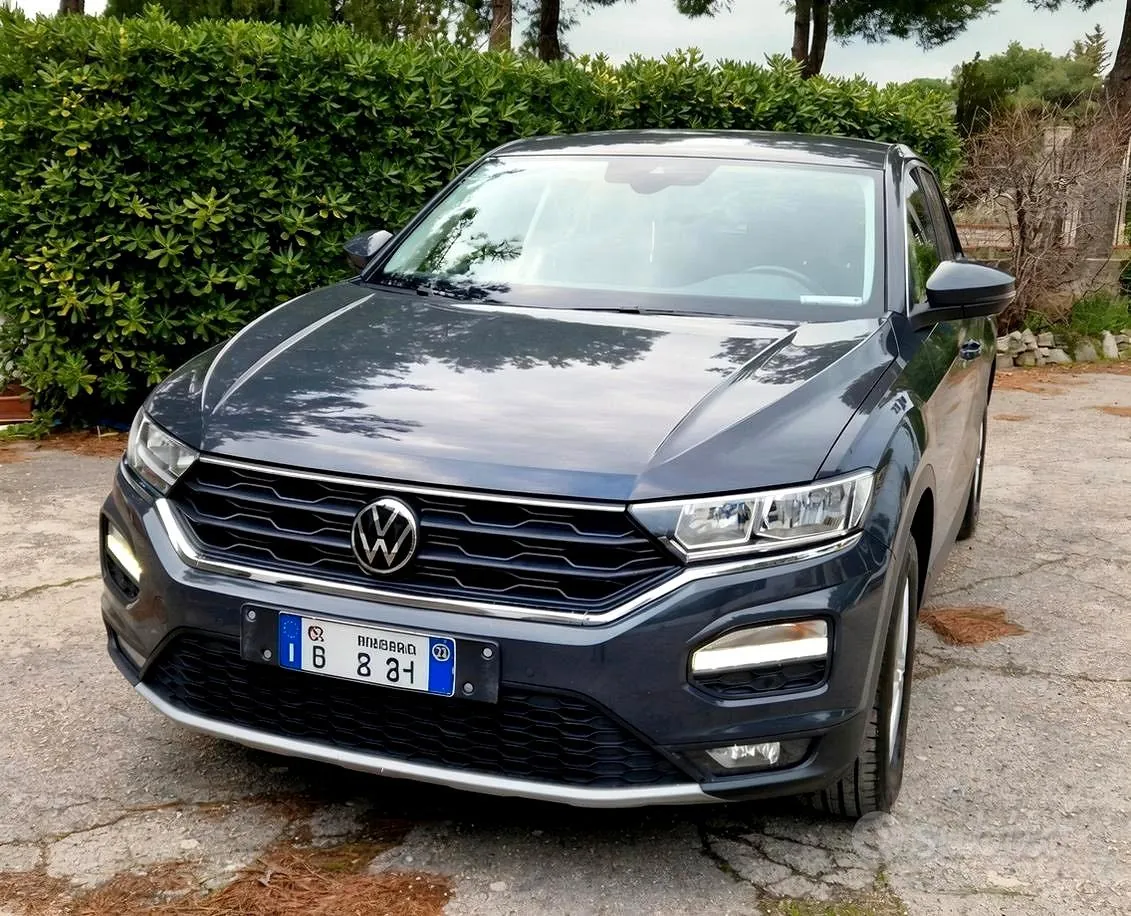Volkswagen T-Roc 2022 photo 3