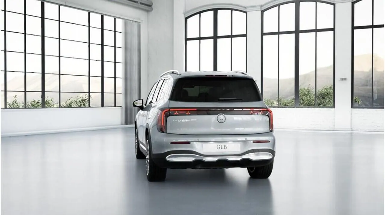 Mercedes-Benz Glb photo 4