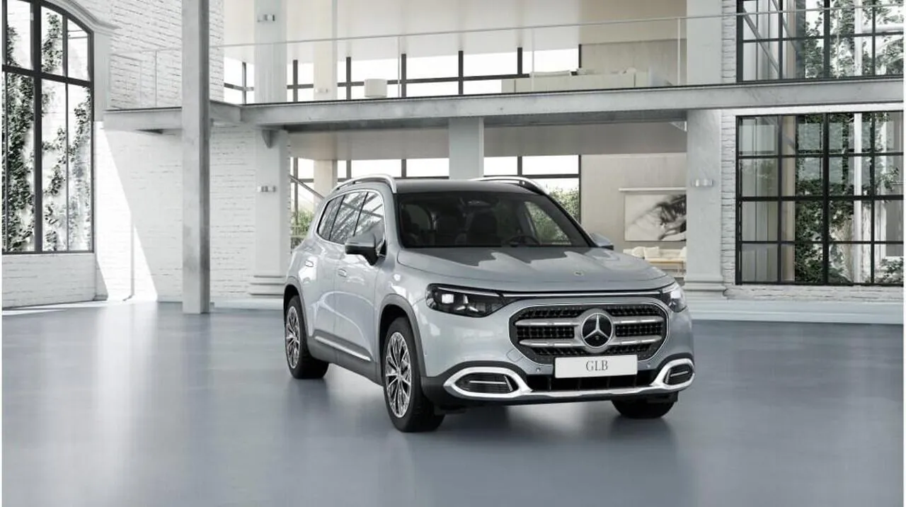 Mercedes-Benz Glb photo 2