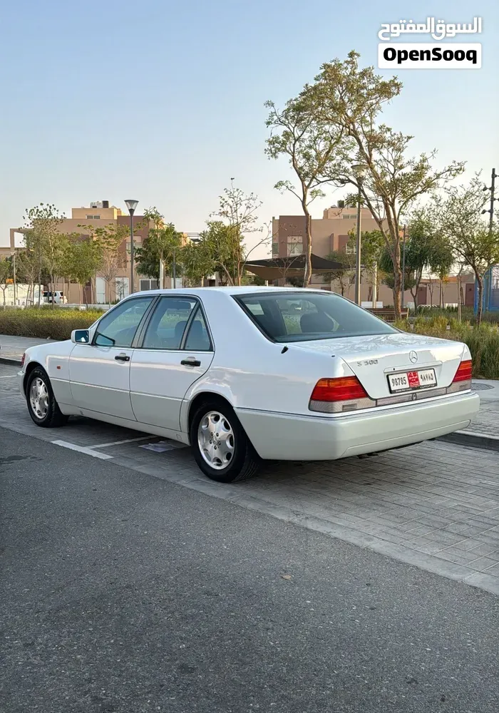 Mercedes-Benz S-Class 1993 photo 2