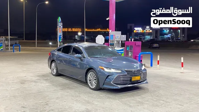 Toyota Avalon 2020 photo 2