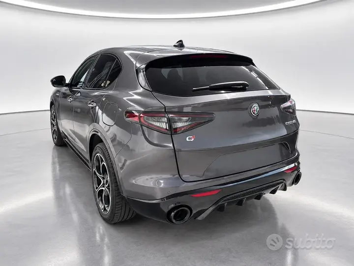 Alfa Romeo Stelvio 2024 photo 5