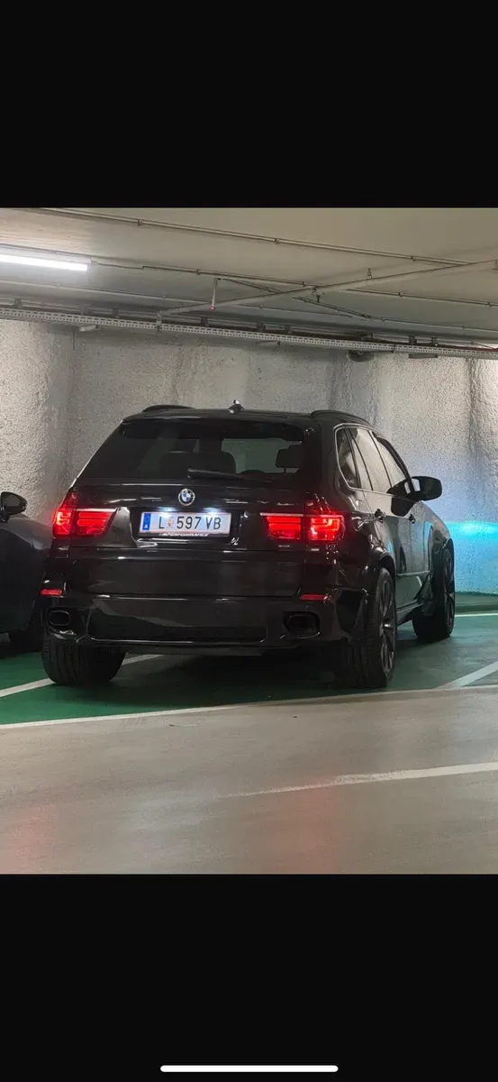 BMW X5 2008 photo 2
