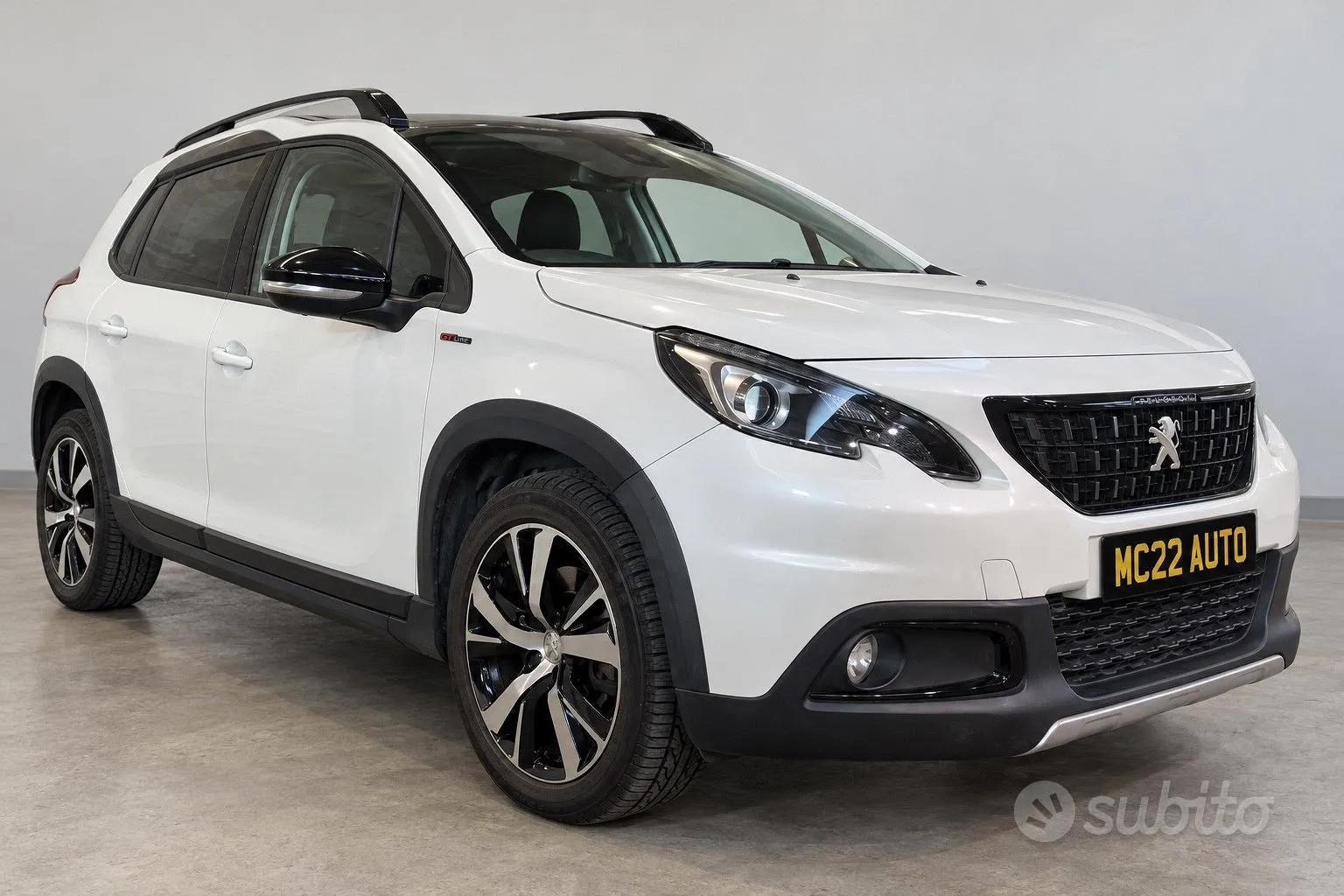 Peugeot 2008 2017 photo 2