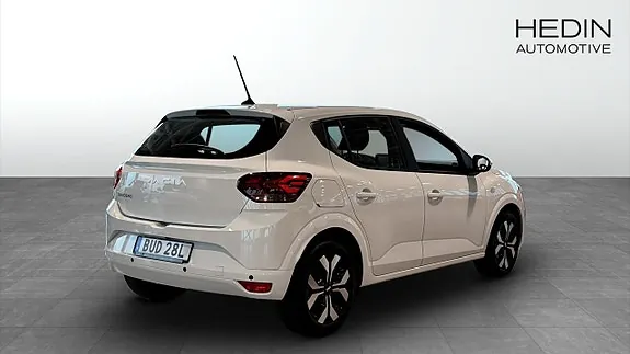 Dacia Sandero 2024 photo 2