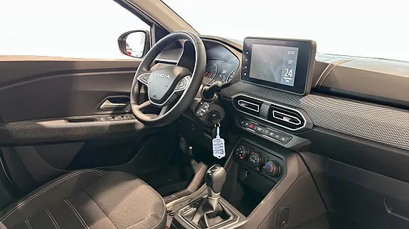 Dacia Sandero 2024 photo 3