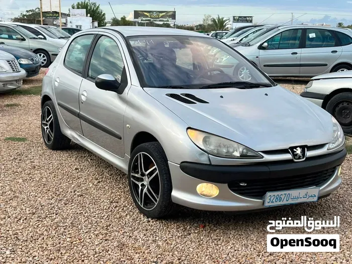 Peugeot 206 2003 photo 5