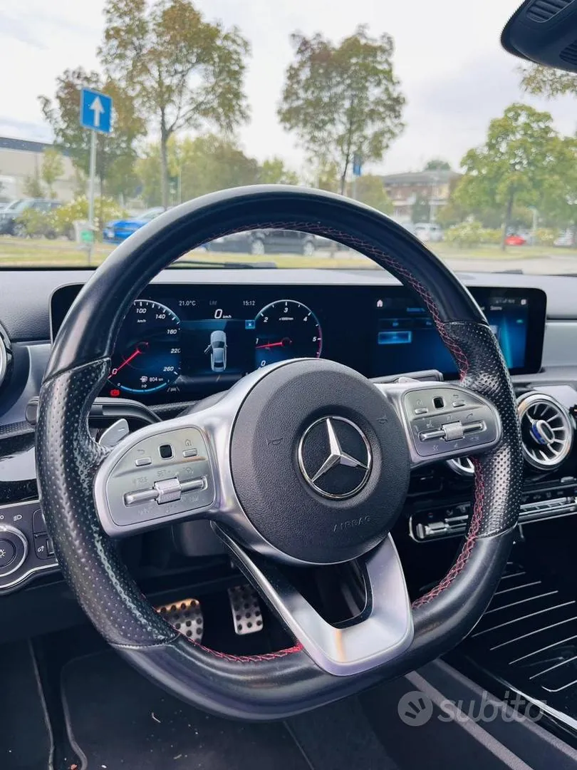 Mercedes-Benz A-Class 2020 photo 5