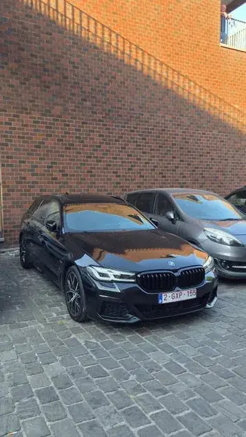 BMW 530E