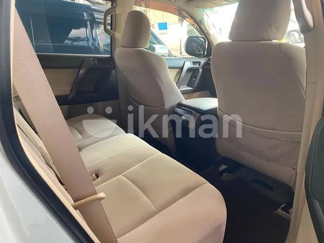 Toyota Land Cruiser Prado 2012 photo 5