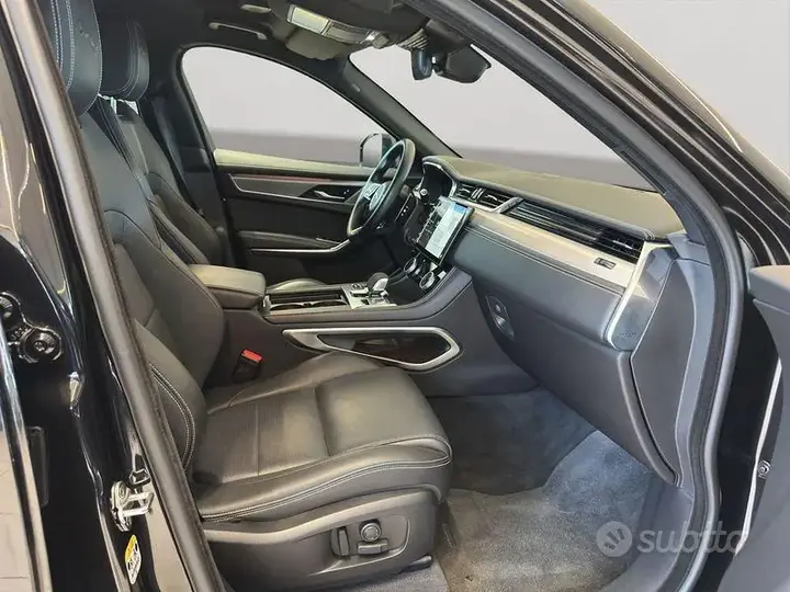 Jaguar F-Pace 2024 photo 3